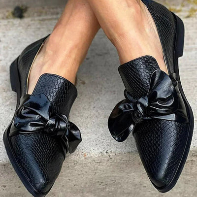 Bella - Mocassin Noir Sophistiqué