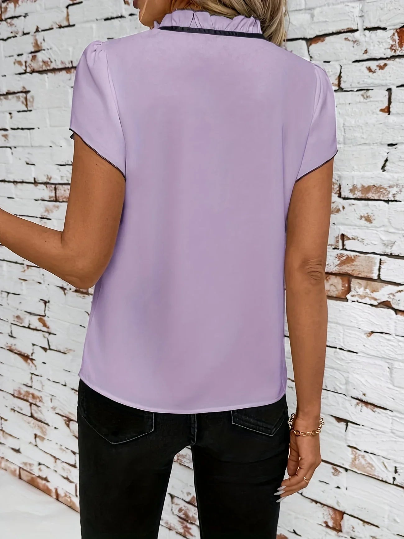 ROSEMARY | BLOUSE À MANCHES VOLANTES ÉLÉGANTES